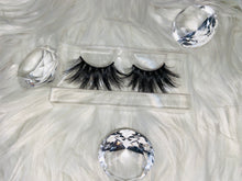 Load image into Gallery viewer, Glam Couture Lashes™ - Louis V.
