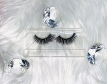 Load image into Gallery viewer, Glam Couture Lashes™ - Classic
